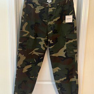 BRAND NEW SUPERDOWN Camo Joggers Size 32